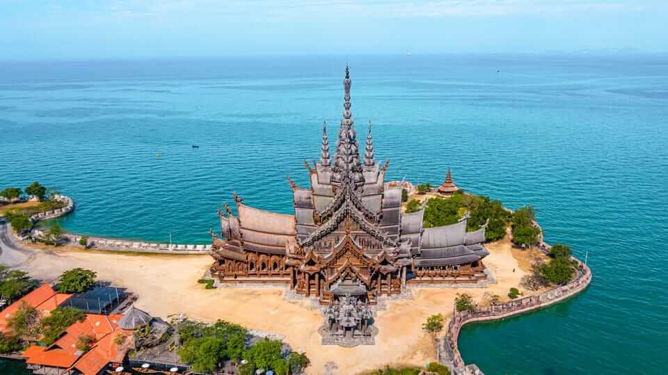 The Sanctuary of Truth pattaya